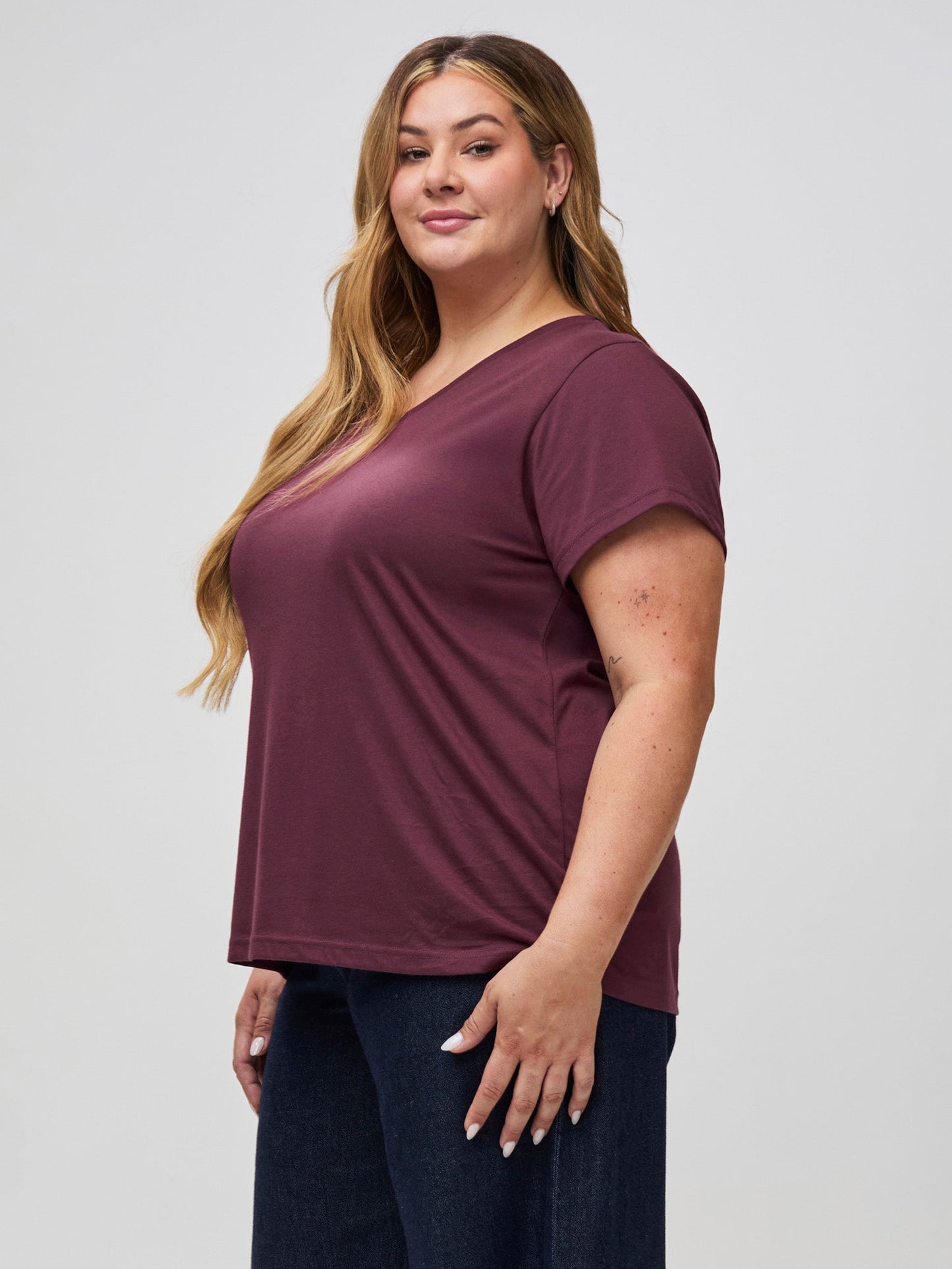 Women's Merlot V-Neck