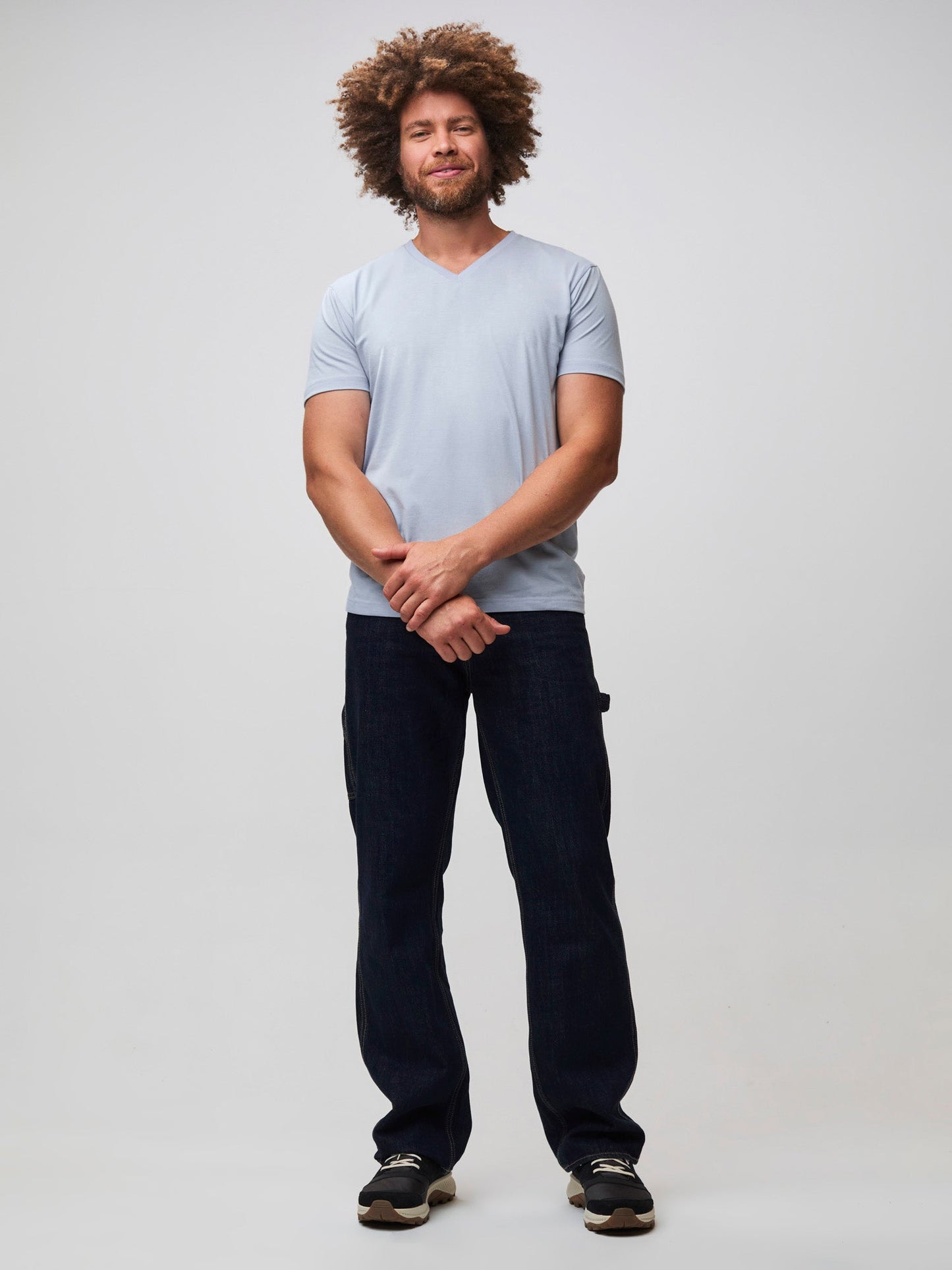 Winter Essentials V-Neck 6-Pack