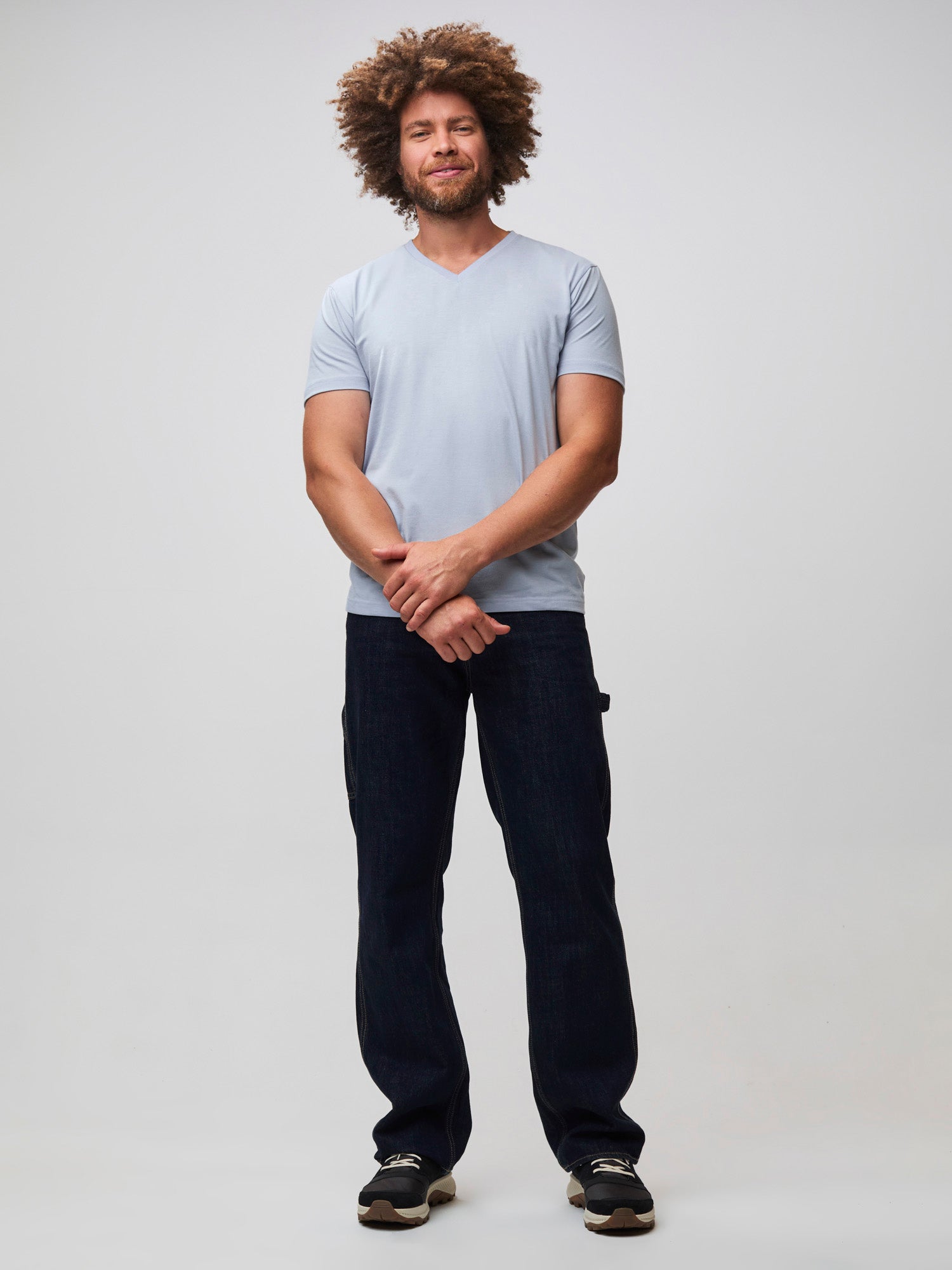 Winter Essentials V-Neck 6-Pack