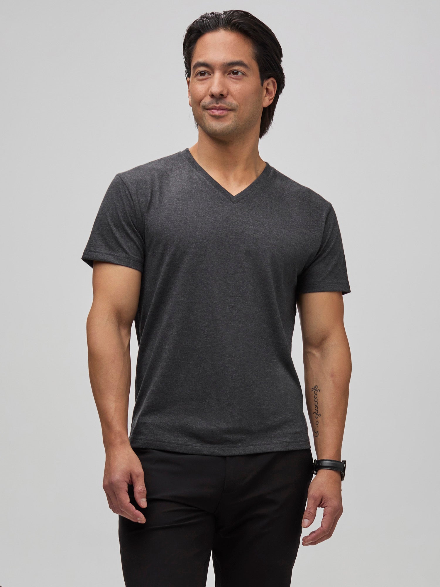 Best Sellers V-Neck 5-Pack
