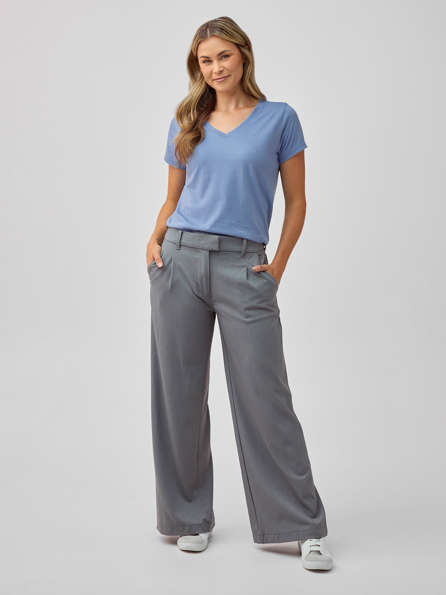 Women's Lakeshore V-Neck